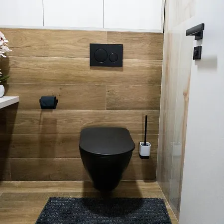 Designovy Apartman V Centru Liberce * リベレツ